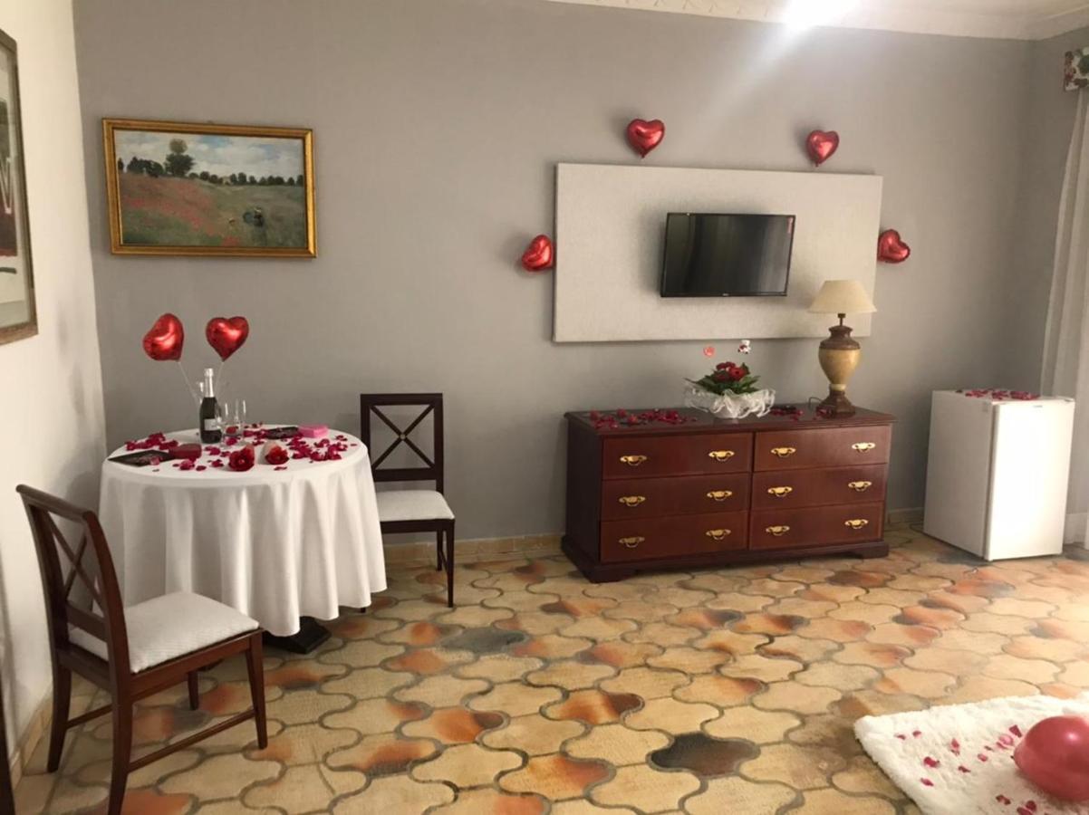 Vale Do Encantado Park Hotel Fazenda Guararema Eksteriør billede